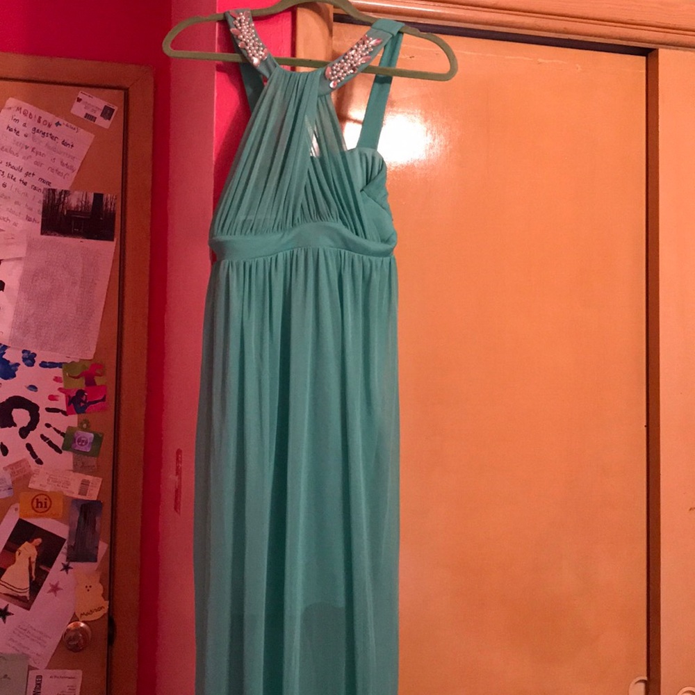 Prom Dress! - Picture 2 of 5